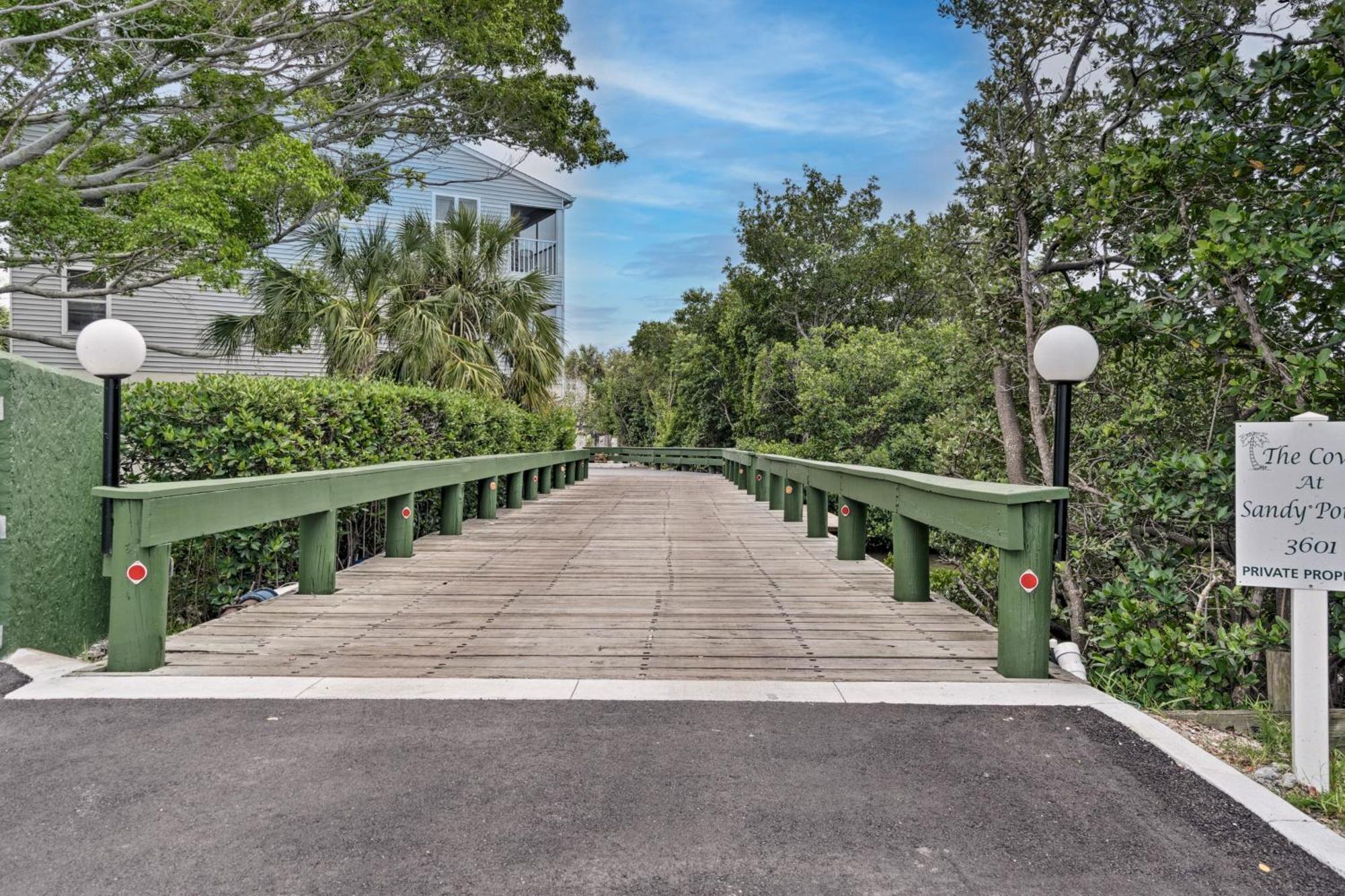 Condo With Pool And Gulf Access On Anna Maria Island! Holmes Beach Dış mekan fotoğraf